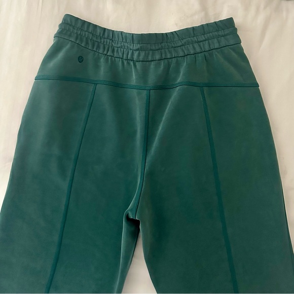 Lululemon Women’s Softstreme Pants - Picture 4 of 4